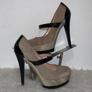 Mary Jane Suede Taupe/Grey Pumps